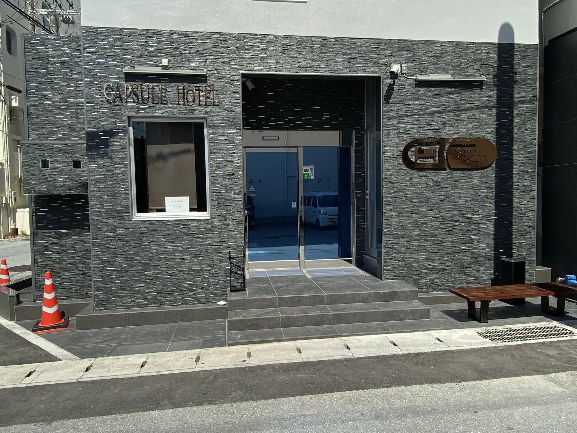 Vista Exterior Capsule Hotel 2nd BOX