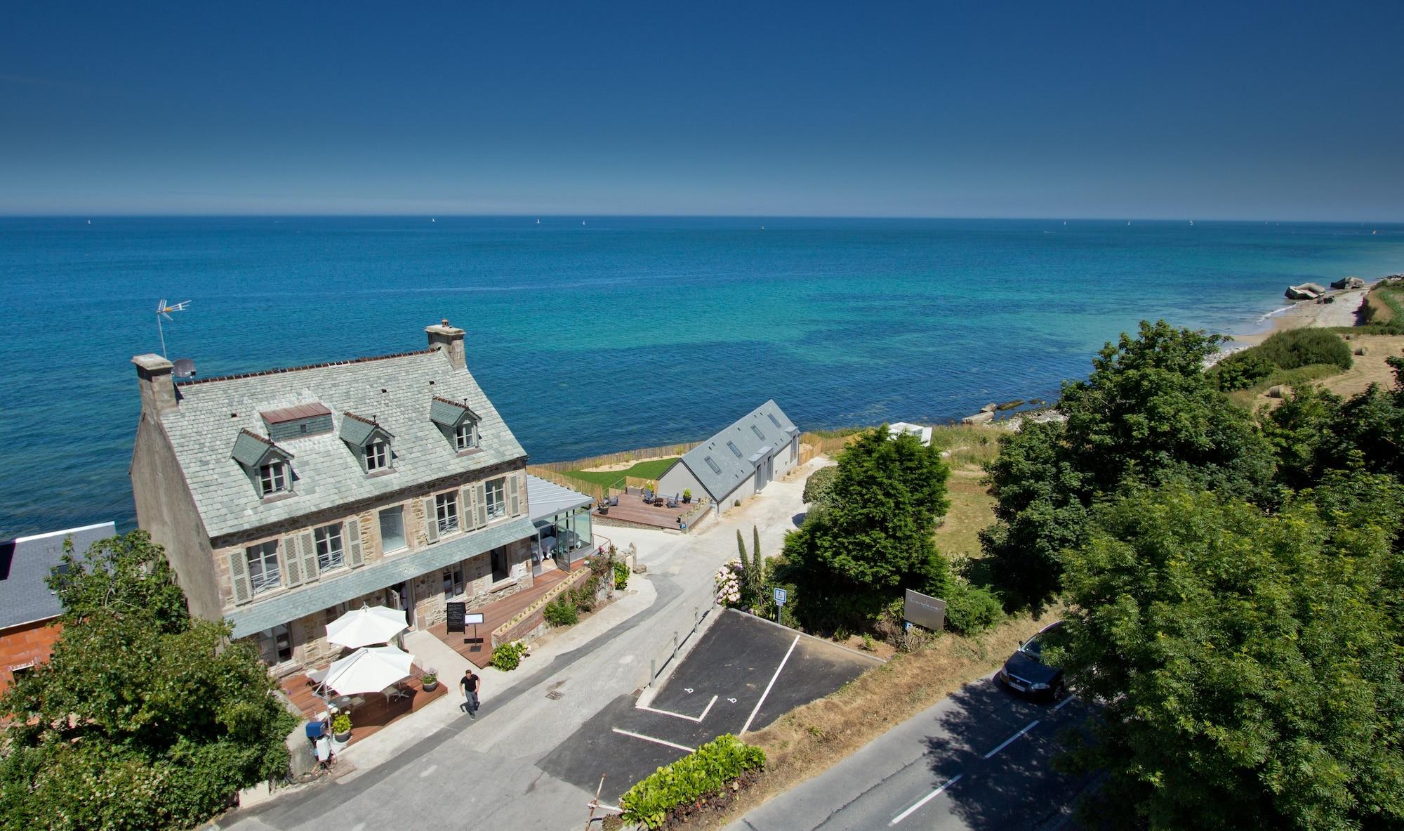 Varios Le Landemer Hôtel Restaurant