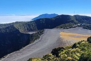 Actividad - Excursión al Volcán Irazú, Valle de Orosi y Jardines Lankester