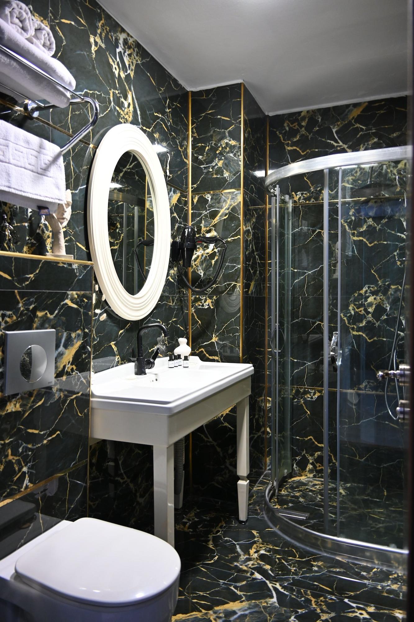 Equipamiento de Habitación Elite Marmara Hotel Gungoren