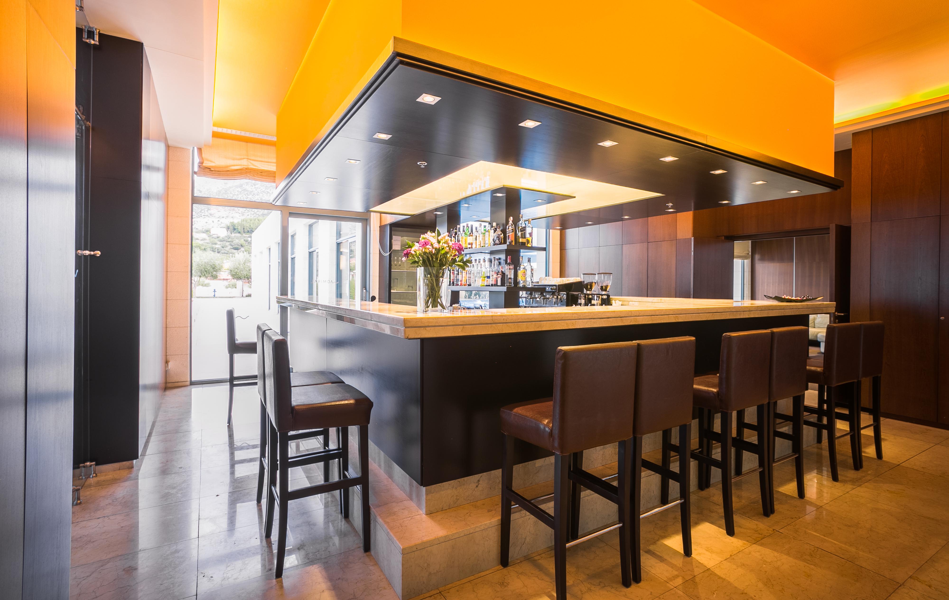 Bar/Salón Admiral Grand Hotel