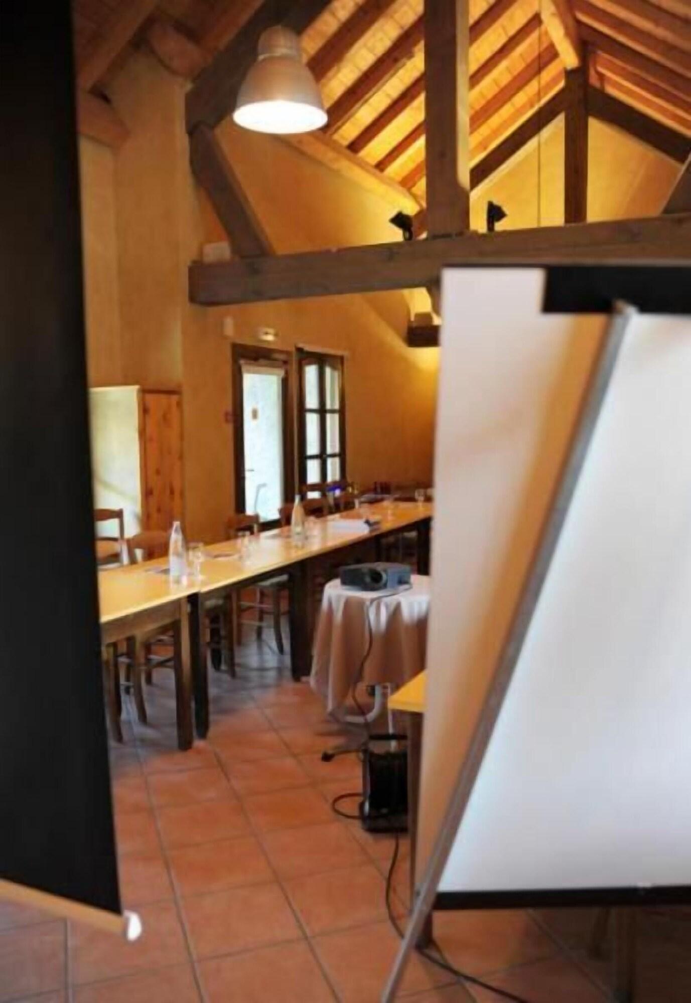Sala de Reuniones Auberge d'Anthy