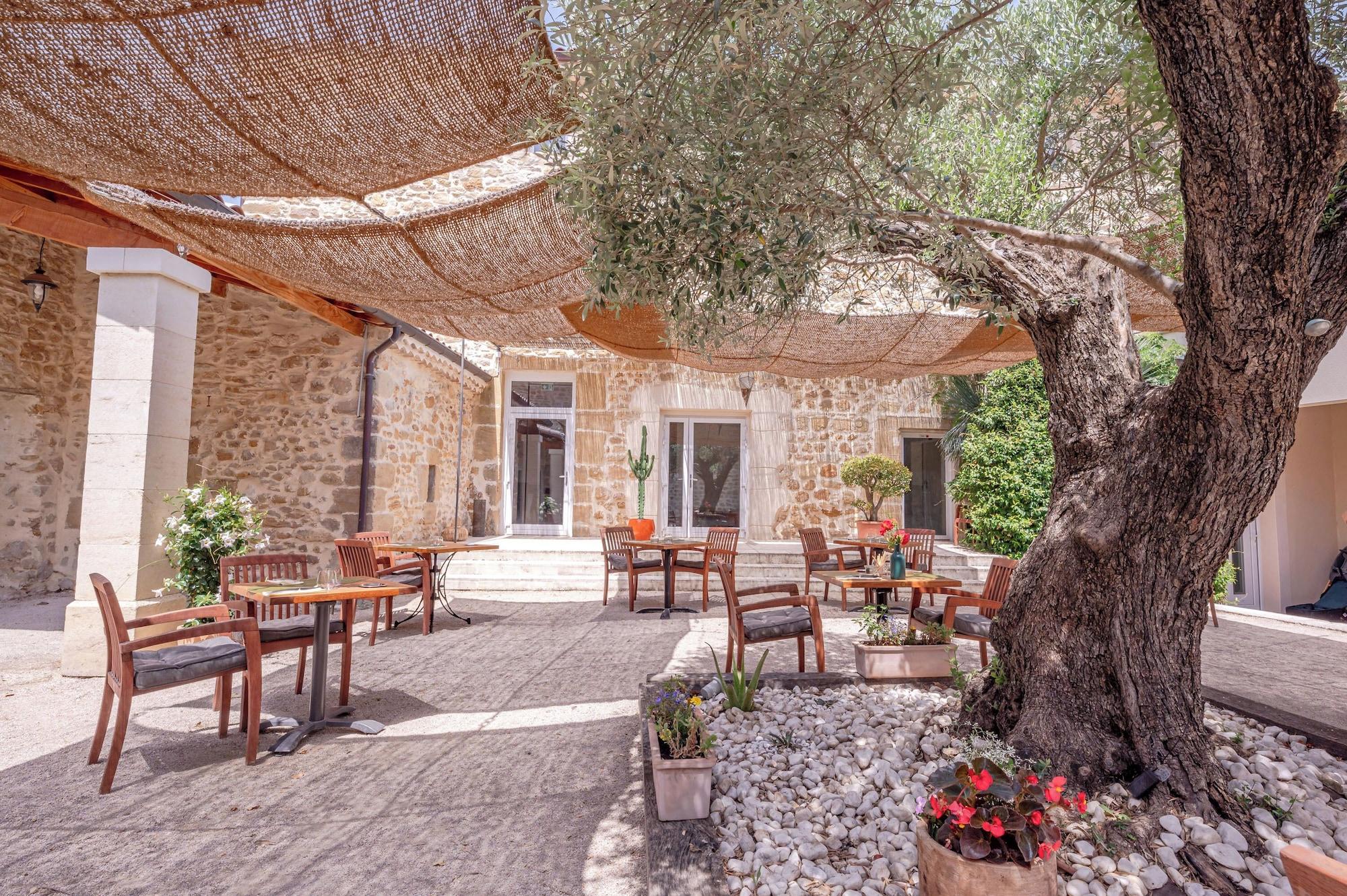 Vista Exterior Chateau De Massillan