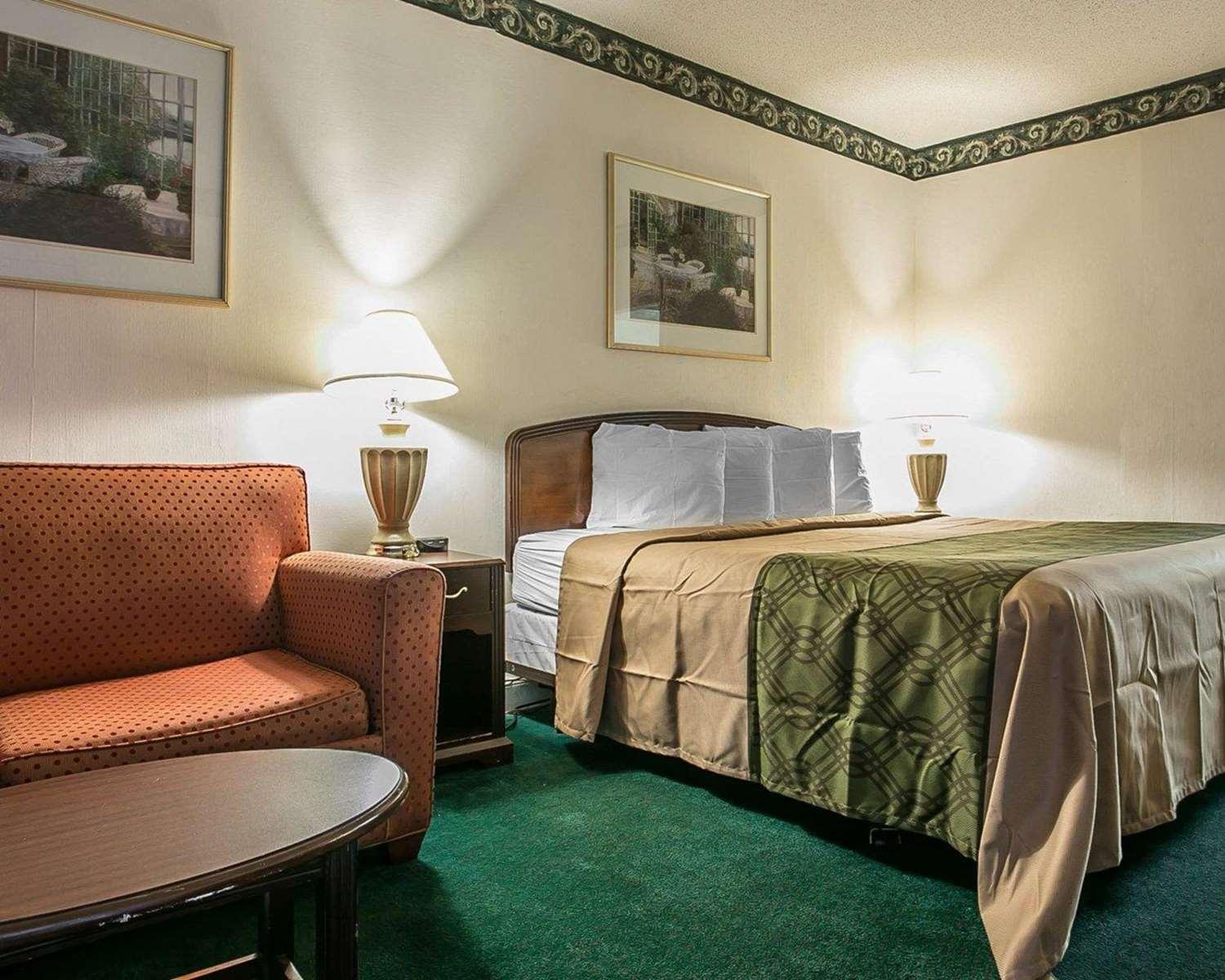 Habitación Econo Lodge Sumter