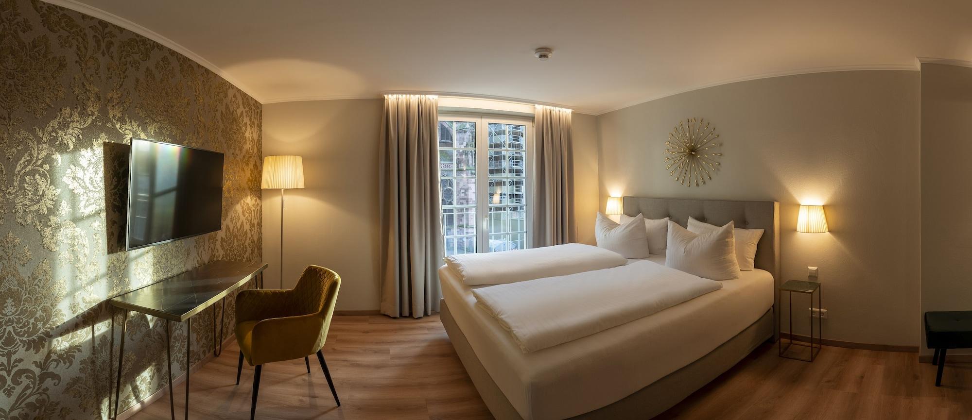 Varios Hotel Rappen