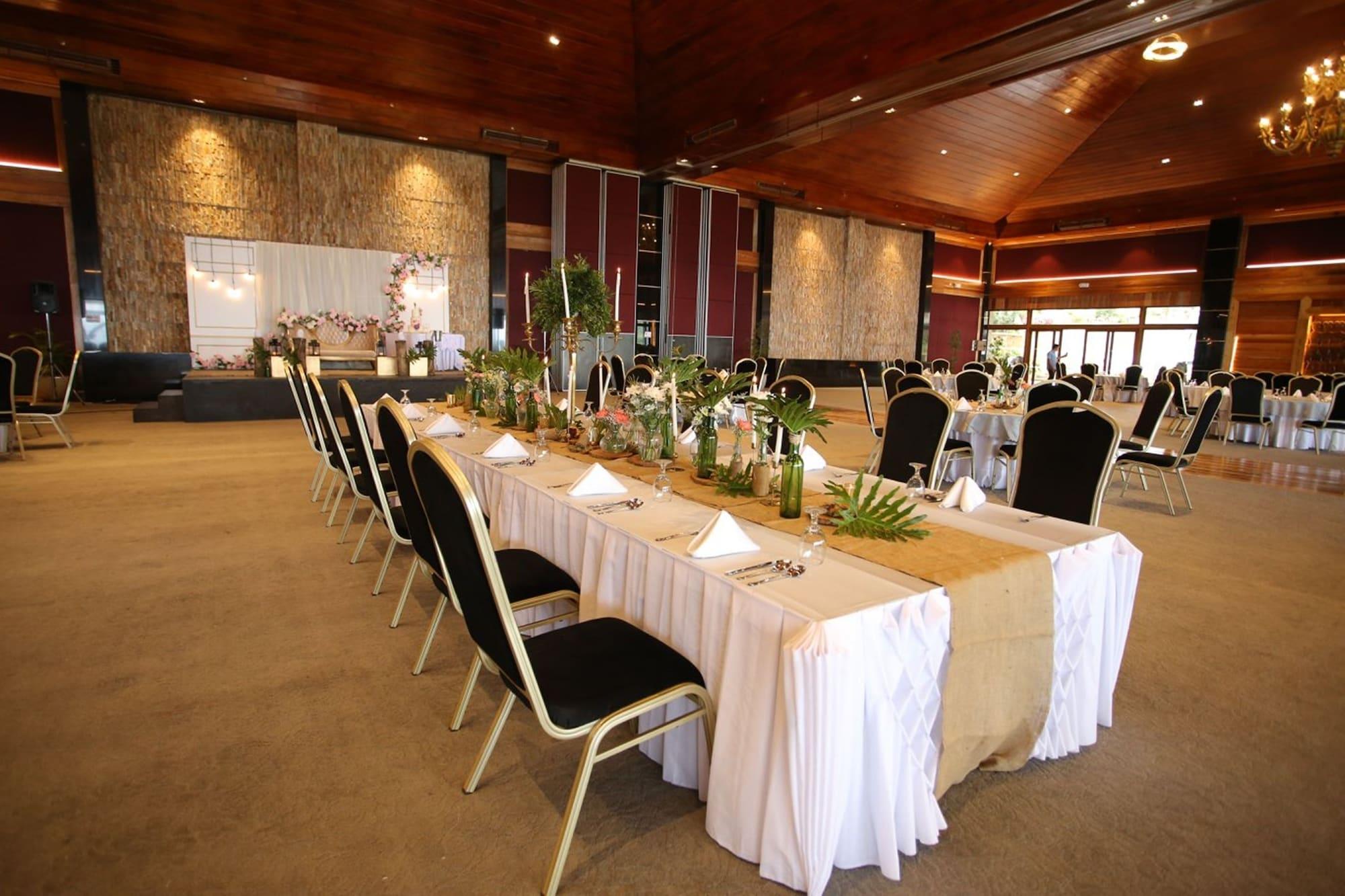 Vista Lobby Alta D' Tagaytay Hotel