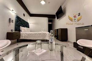 Alojamiento - Hotel Maktub