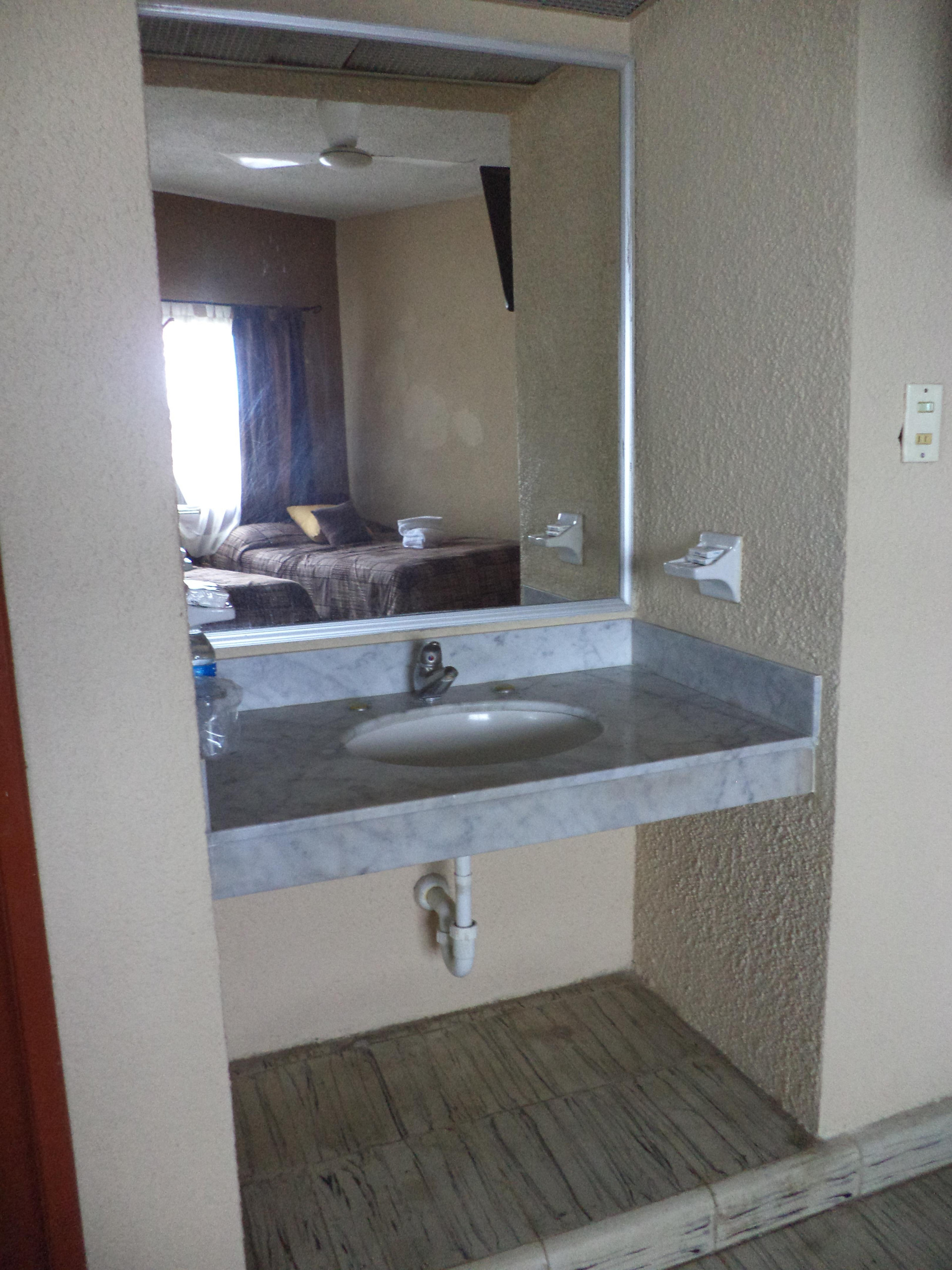 Baño Aaktun Kay
