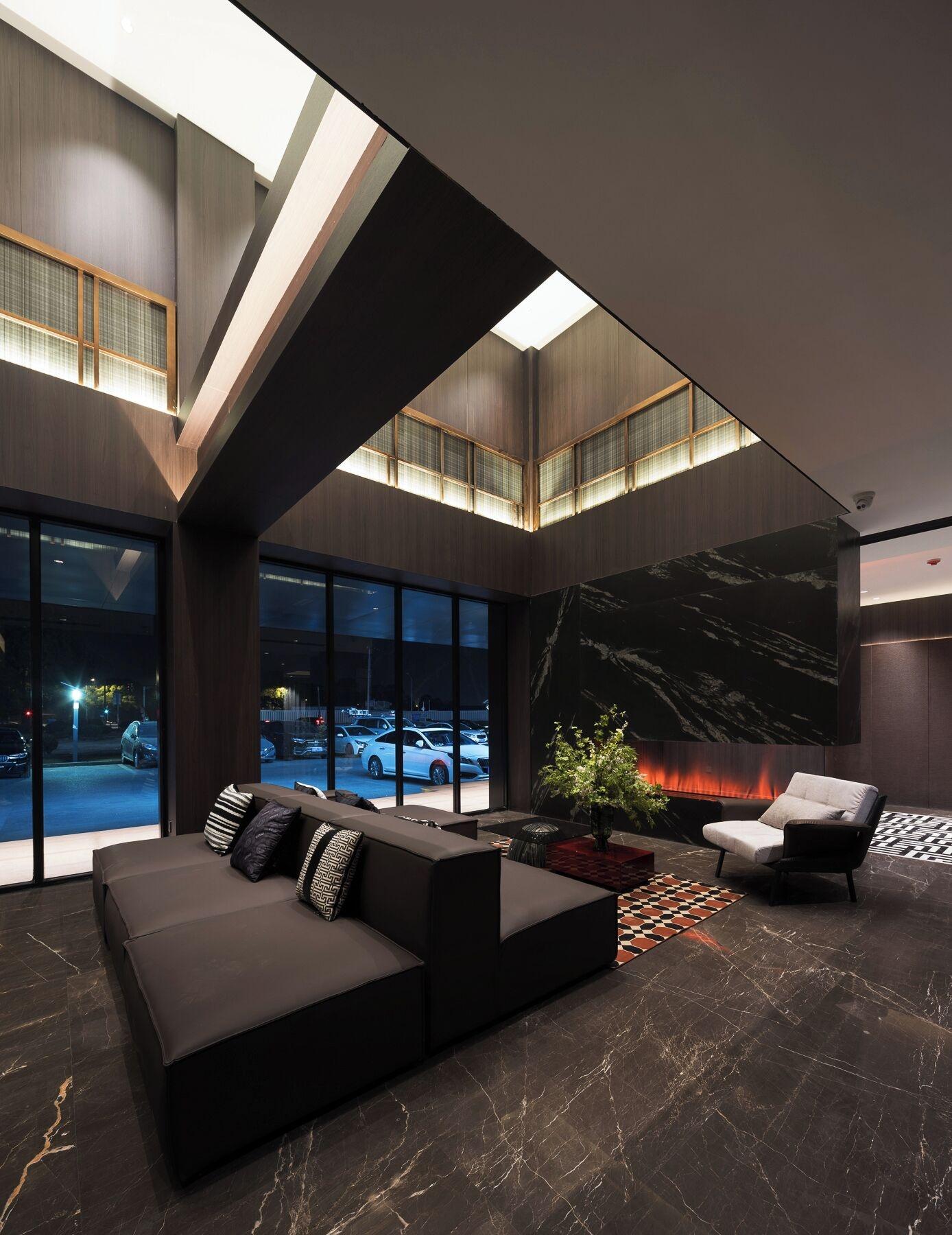 Vista Lobby Charles hotel