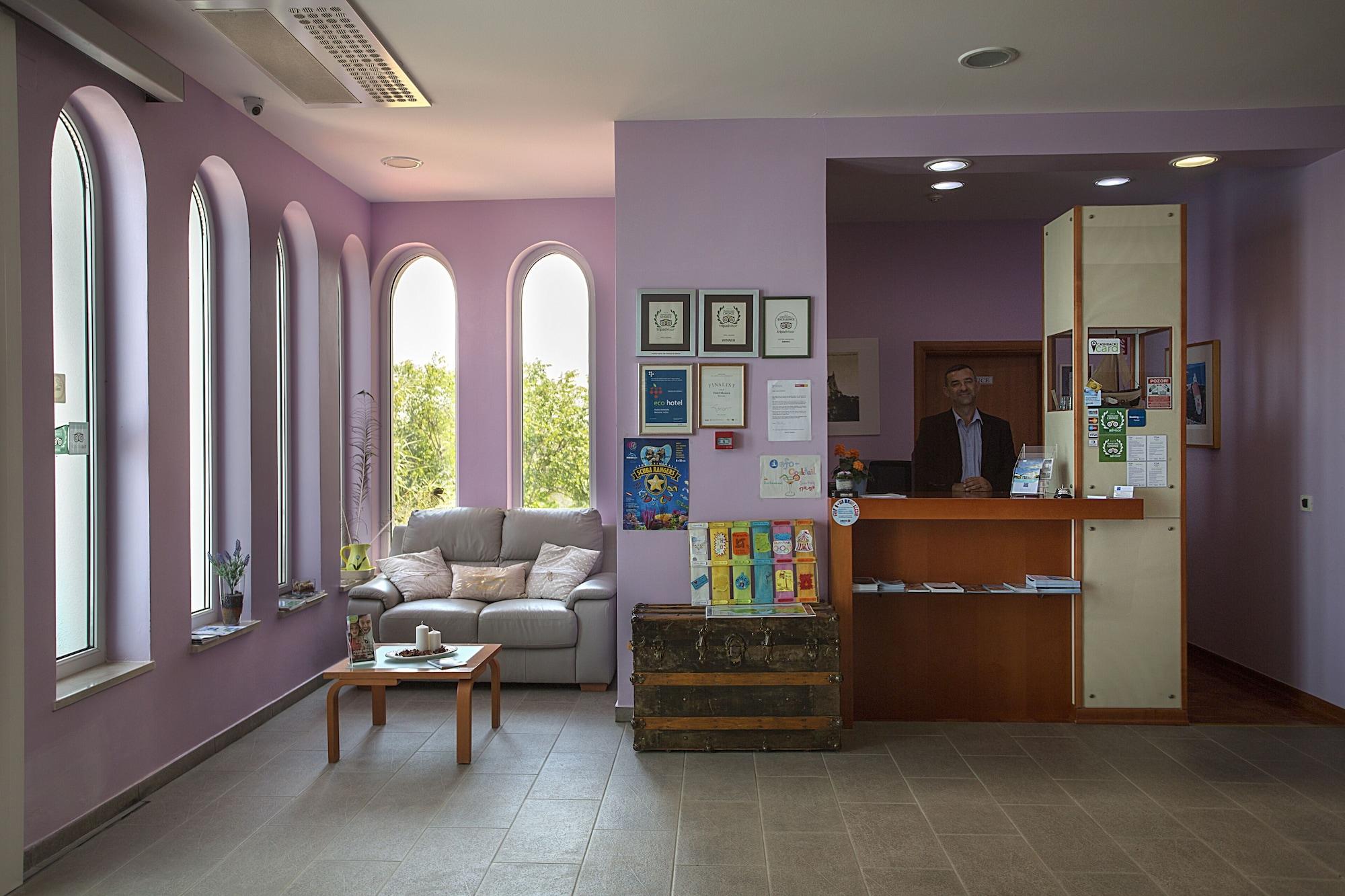 Vista Lobby Family Resort Hotel Manora