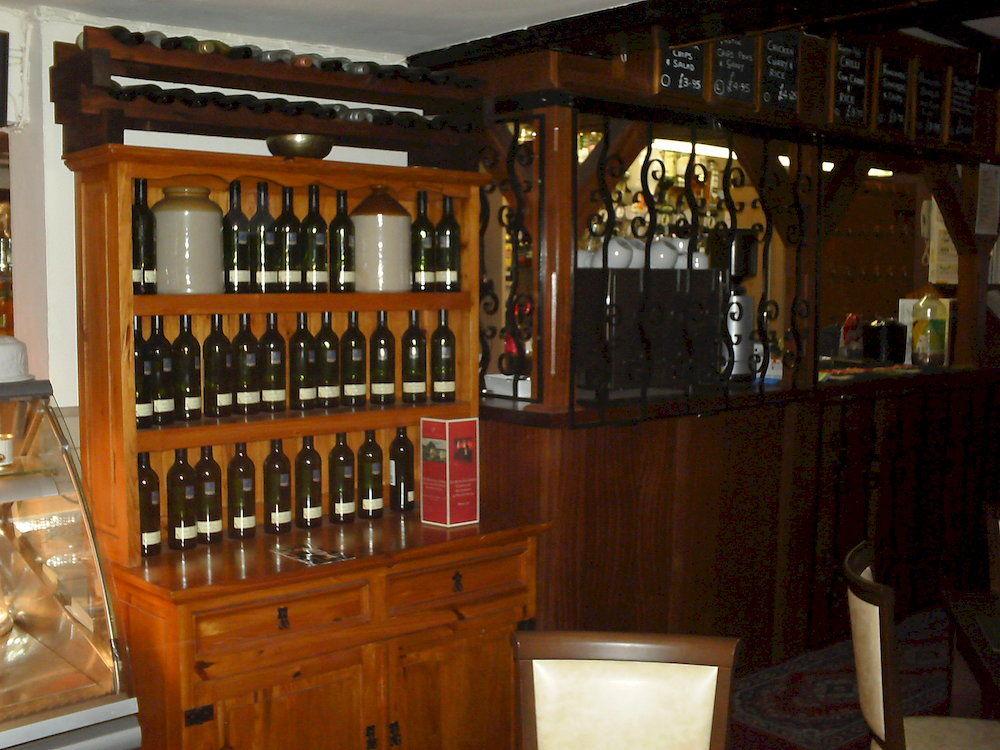 Bar/Salón The Bowling Green Steakhouse Restaurant & Hotel