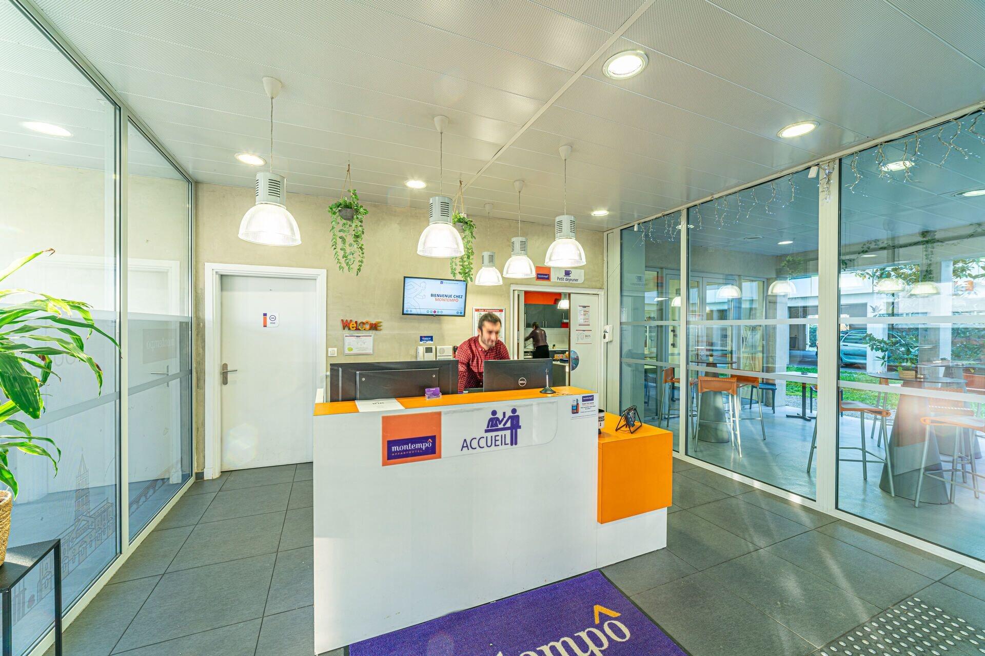 Vista Lobby Montempô Apparthôtel Toulouse Balma
