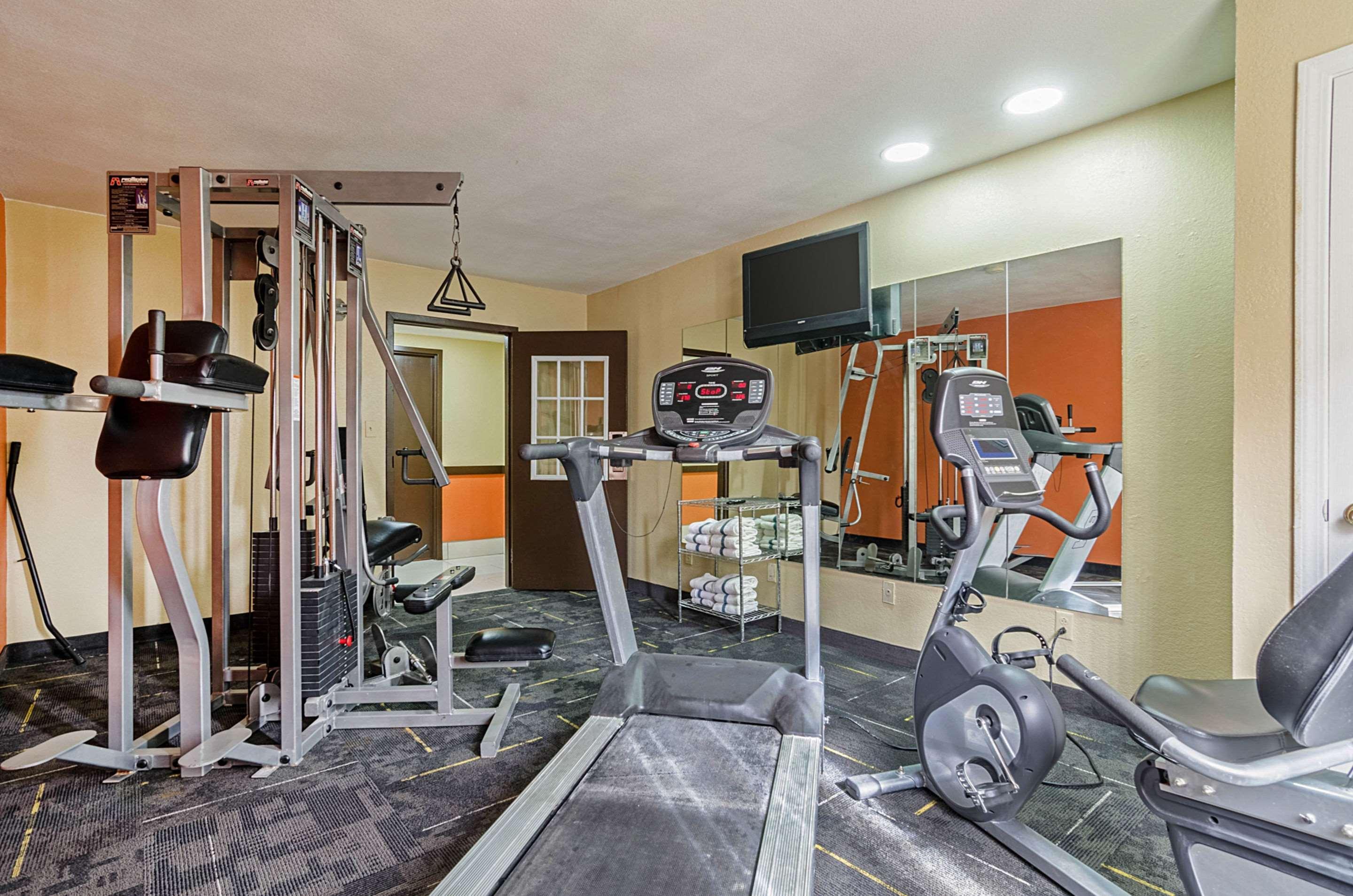 Gimnasio Quality Inn South