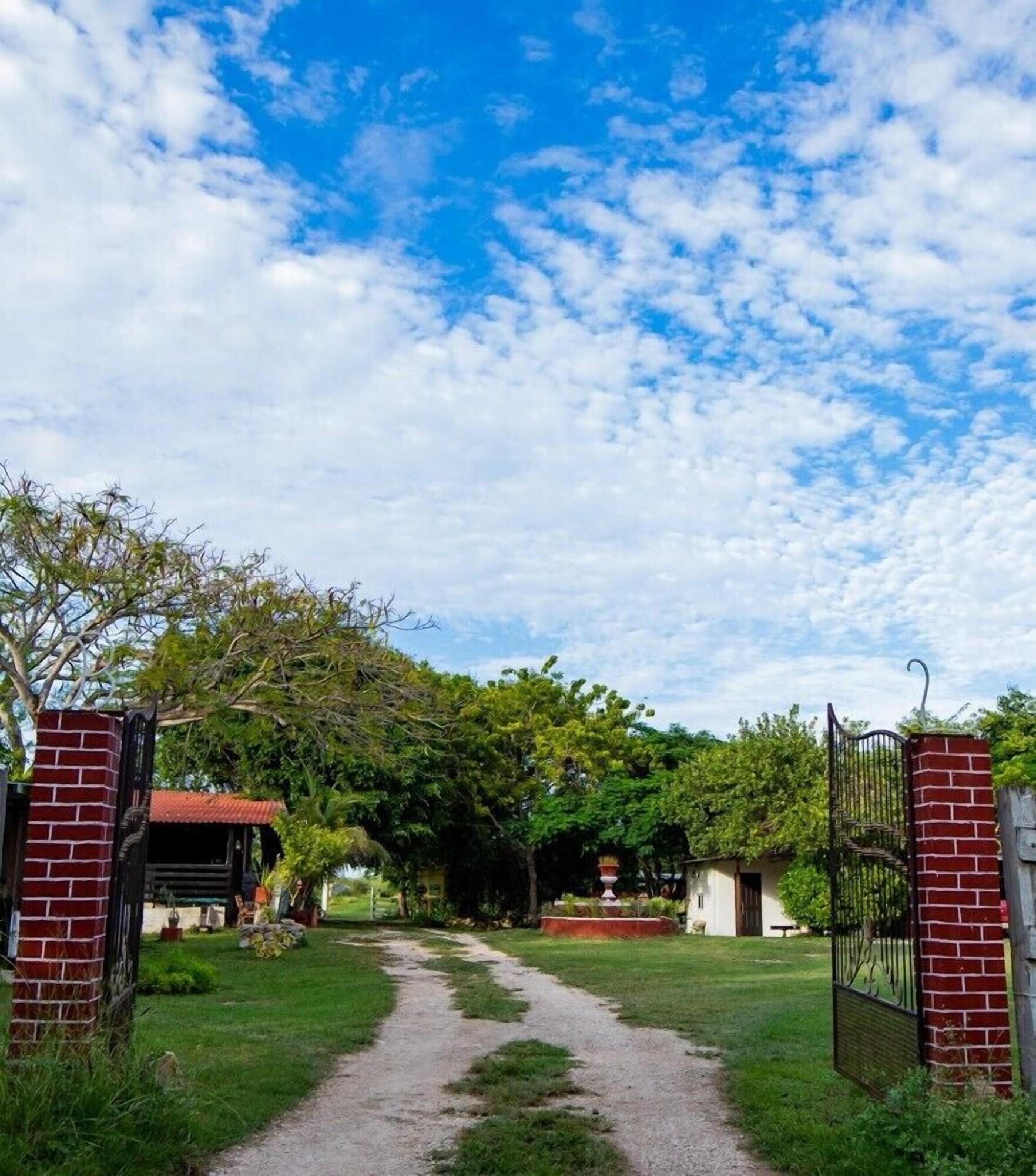 Vista Exterior Posada Barahona
