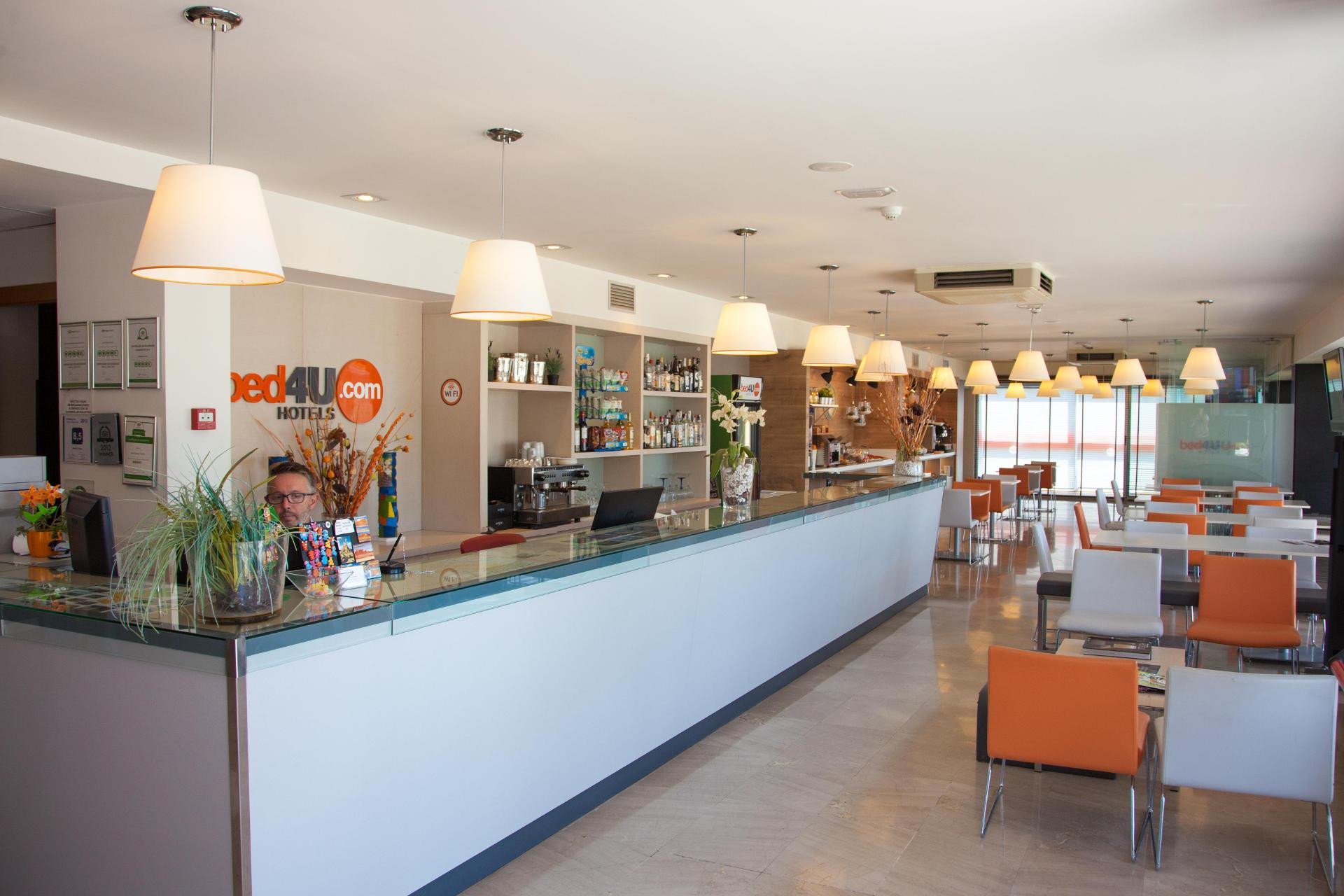 Vista Lobby Hotel Bed4U Tudela