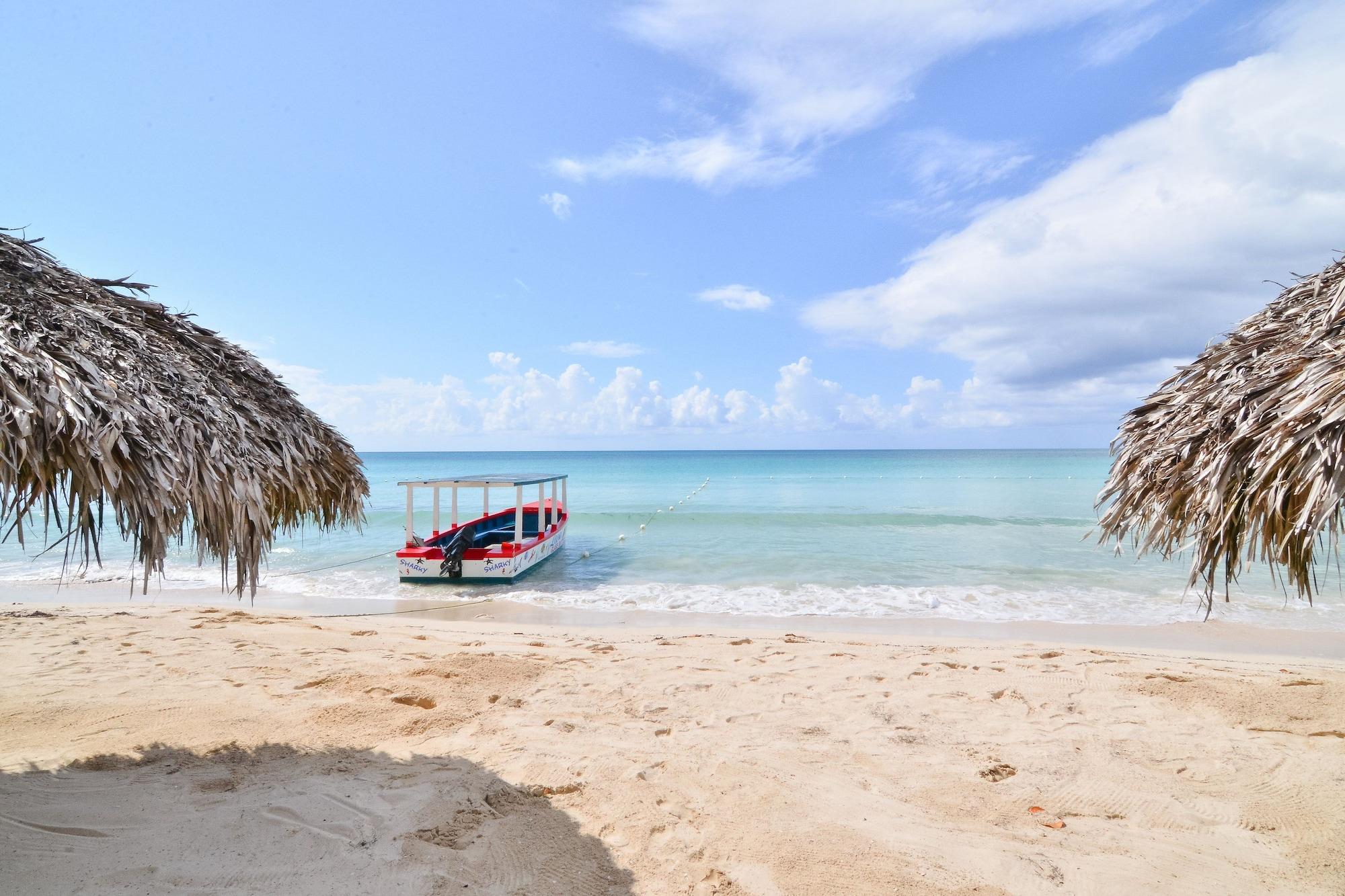 Playa Beach House Condos Negril