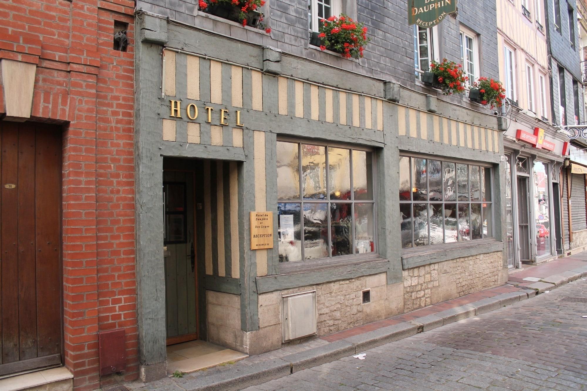 Vista Exterior Hotel le Dauphin les Loges