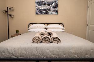 Alquiler Vacacional - Marvelous Pet Friendly Comfortable Townhome with Private Terrace!