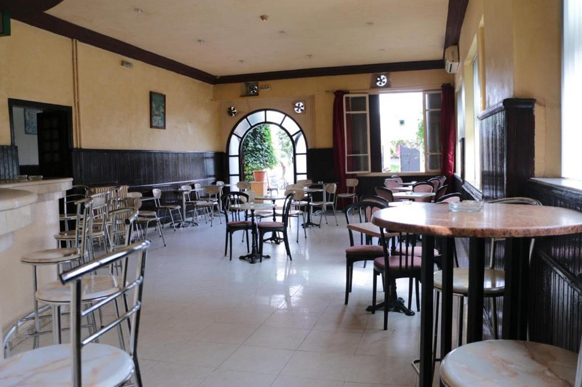 Bar/Salón Hotel Saint Georges Tunis