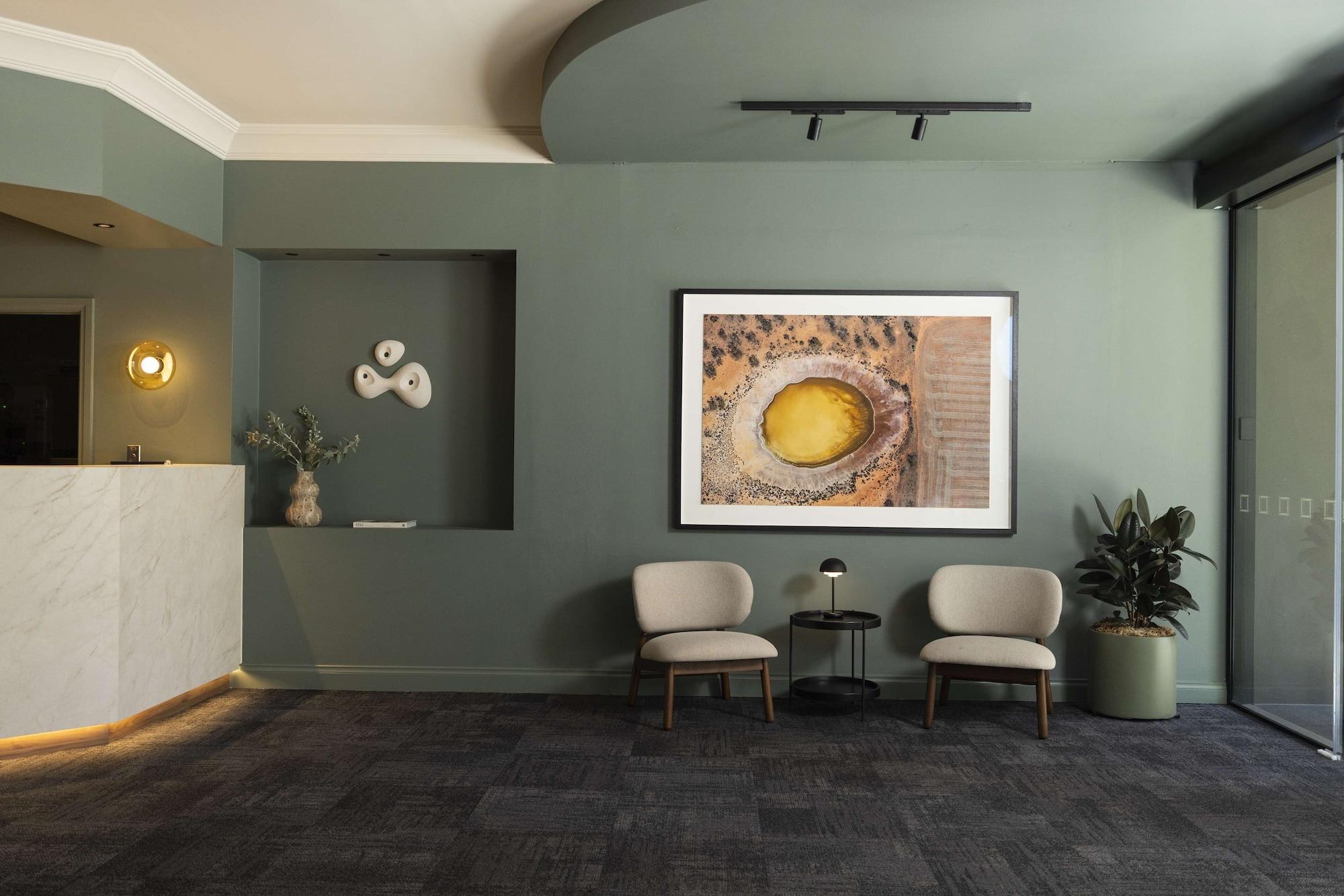 Varios Pensione Hotel Perth