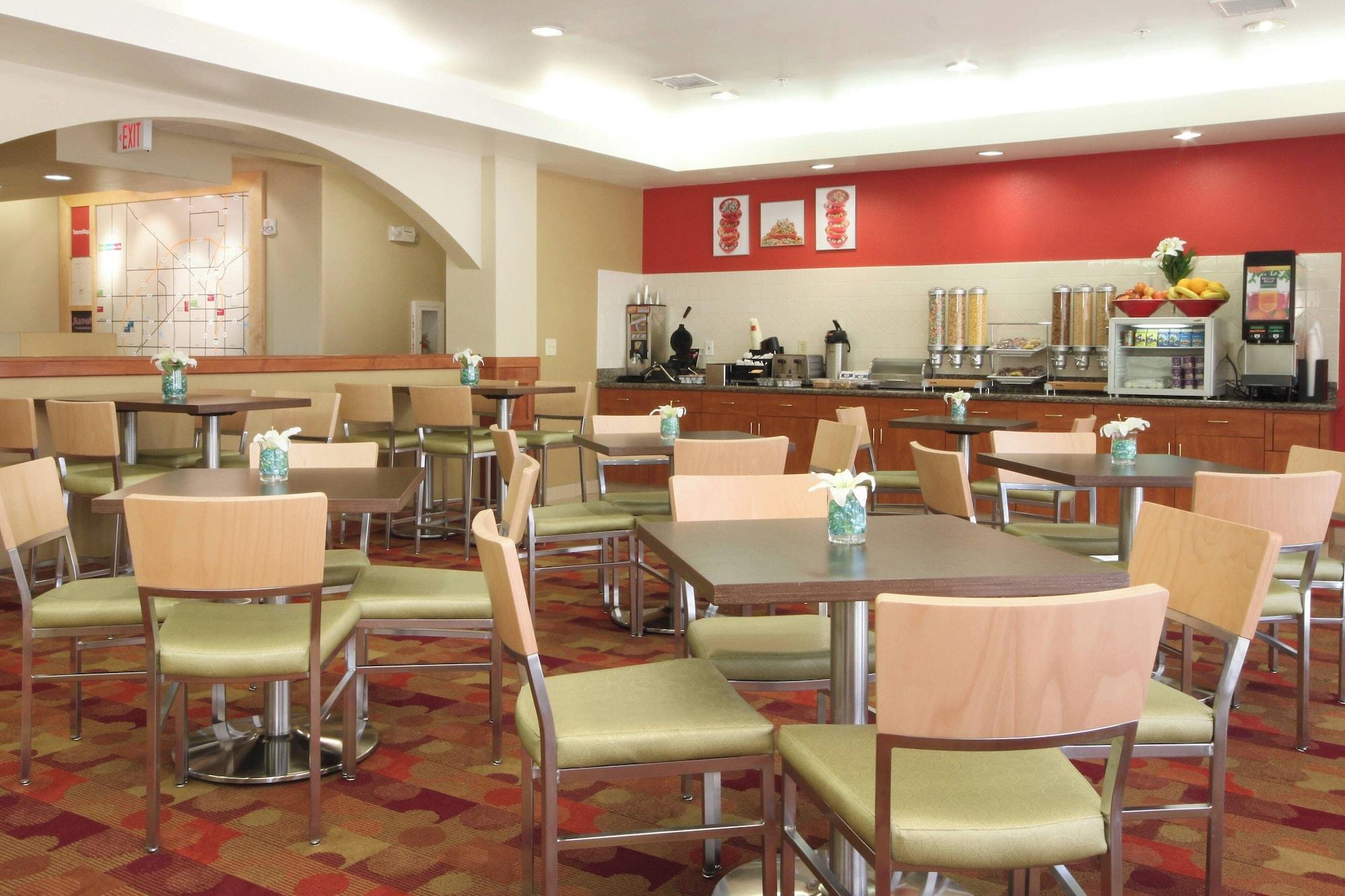 Restaurant Towneplace Suites By Marriott