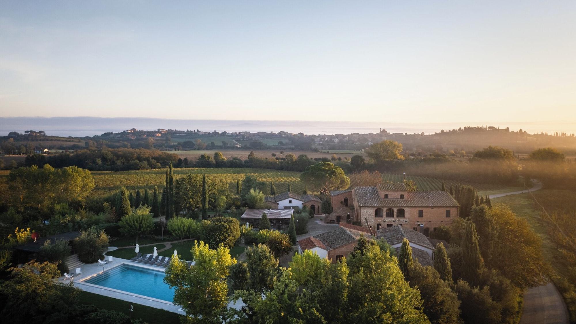 Vista Exterior Borgo San Vincenzo