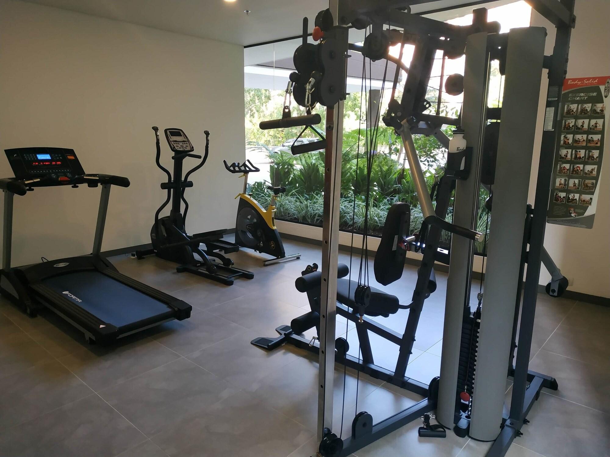 Gimnasio Hotel Class Suites By Colclick