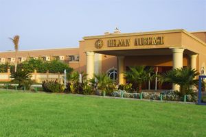 Alojamiento - Helnan Auberge Hotel