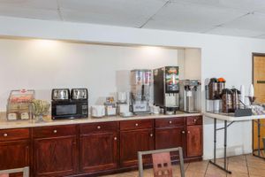 Alojamiento - Super 8 by Wyndham Pompano Beach