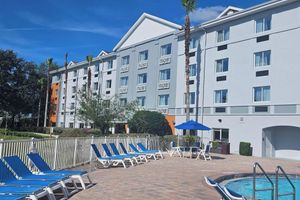 Alojamiento - Holiday Inn Express & Suites Clermont Se West Orlando by IHG
