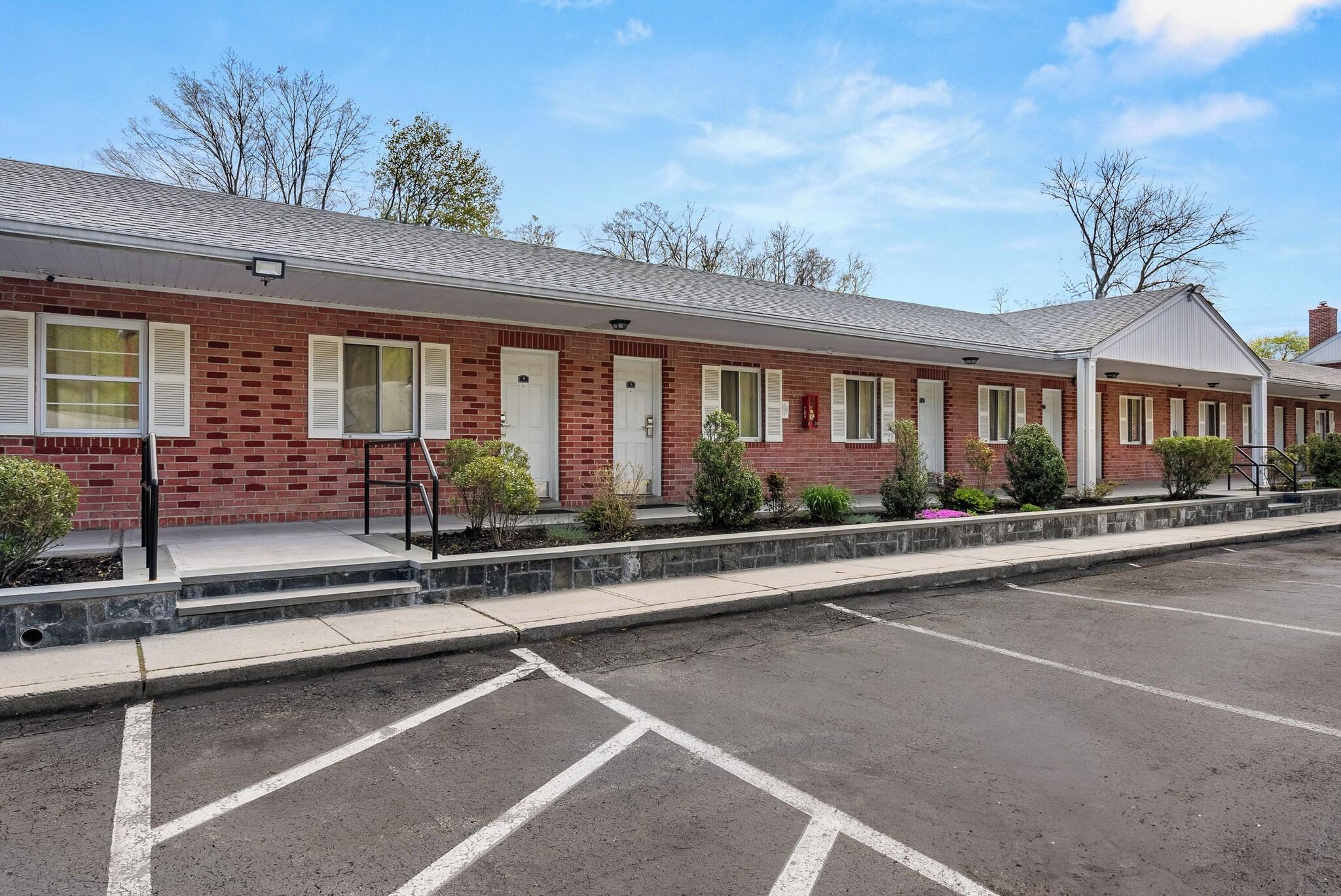 Vista Exterior Ardsley Acres Hotel Westchester