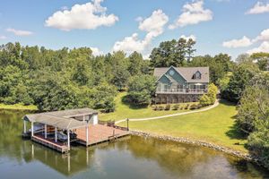 Alquiler Vacacional - Semora Vacation Rental w/ Dock on Hyco Lake!