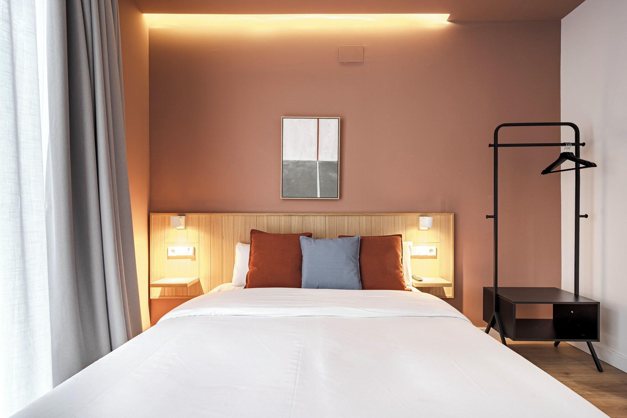 Varios Vallecas Suites by Olala Homes