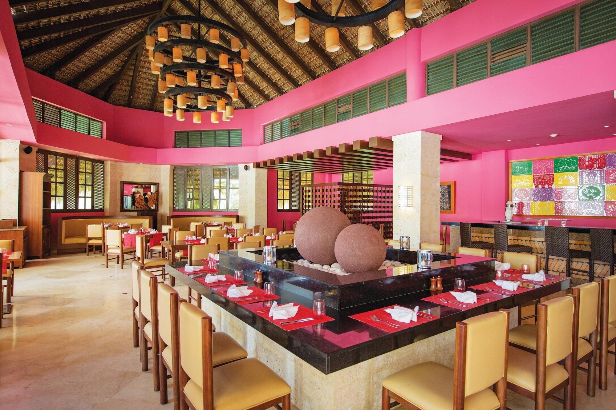 Restaurant Hideaway at Royalton Punta Cana, An Autograph Collection All-Inclusive Resort & Casino