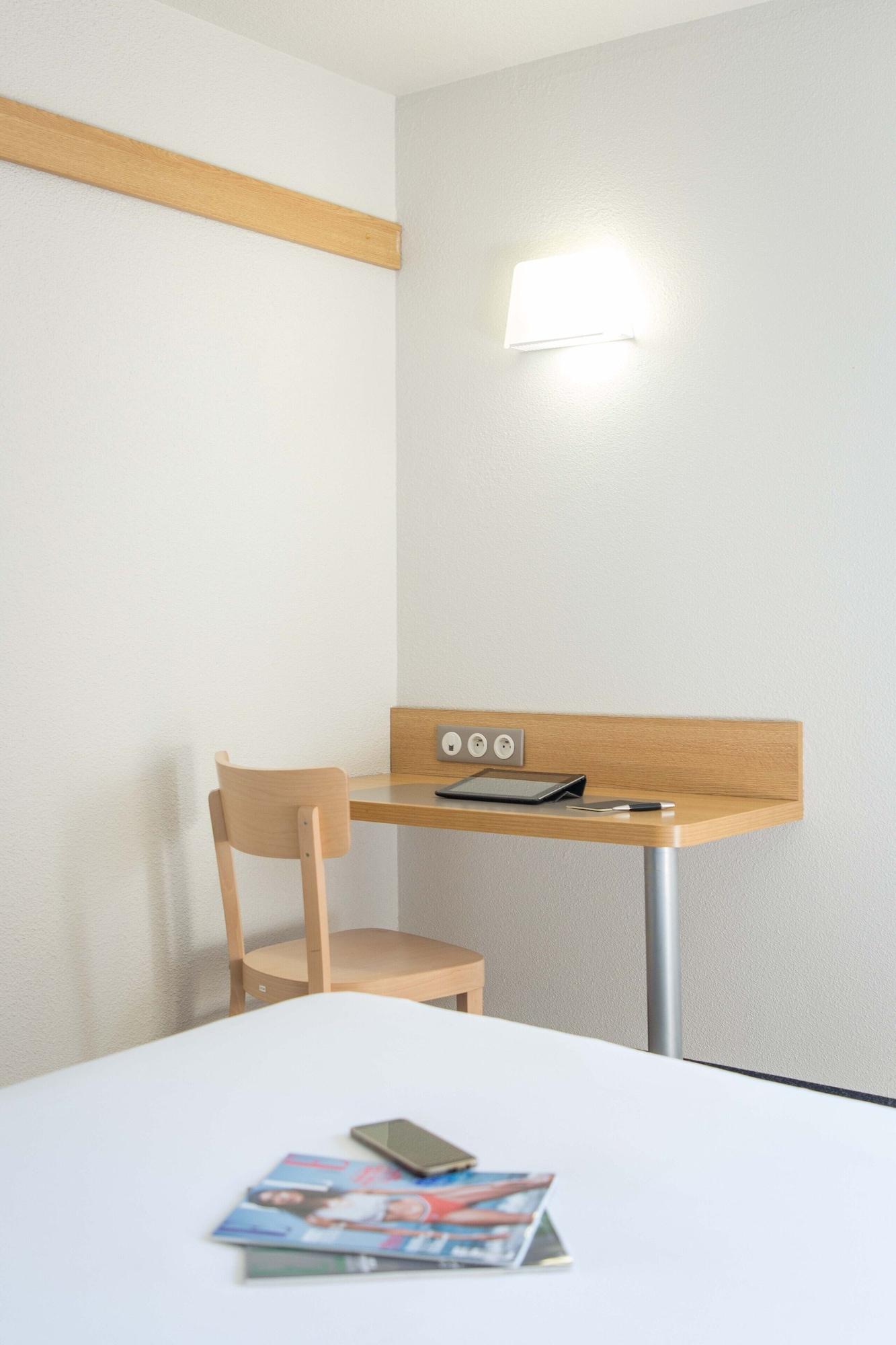 Set de Habitación B&B HOTEL Perpignan Nord