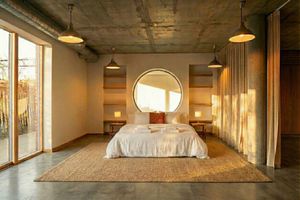 Alquiler Vacacional - Luxury 112sqm Spa Apartment w Private Indoor Pool & Sauna in West London, Zone 2