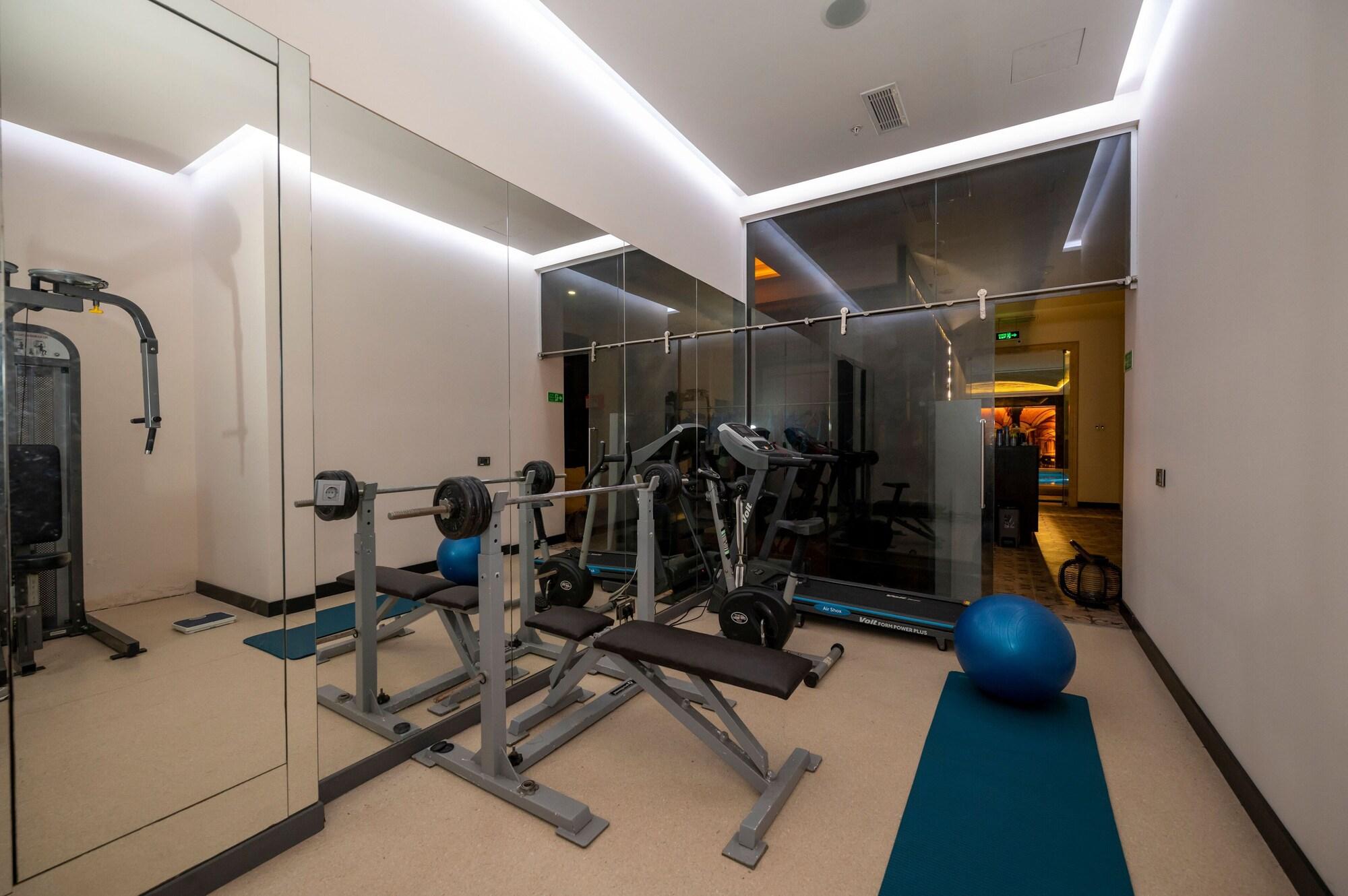 Gimnasio The Time Hotel Marina