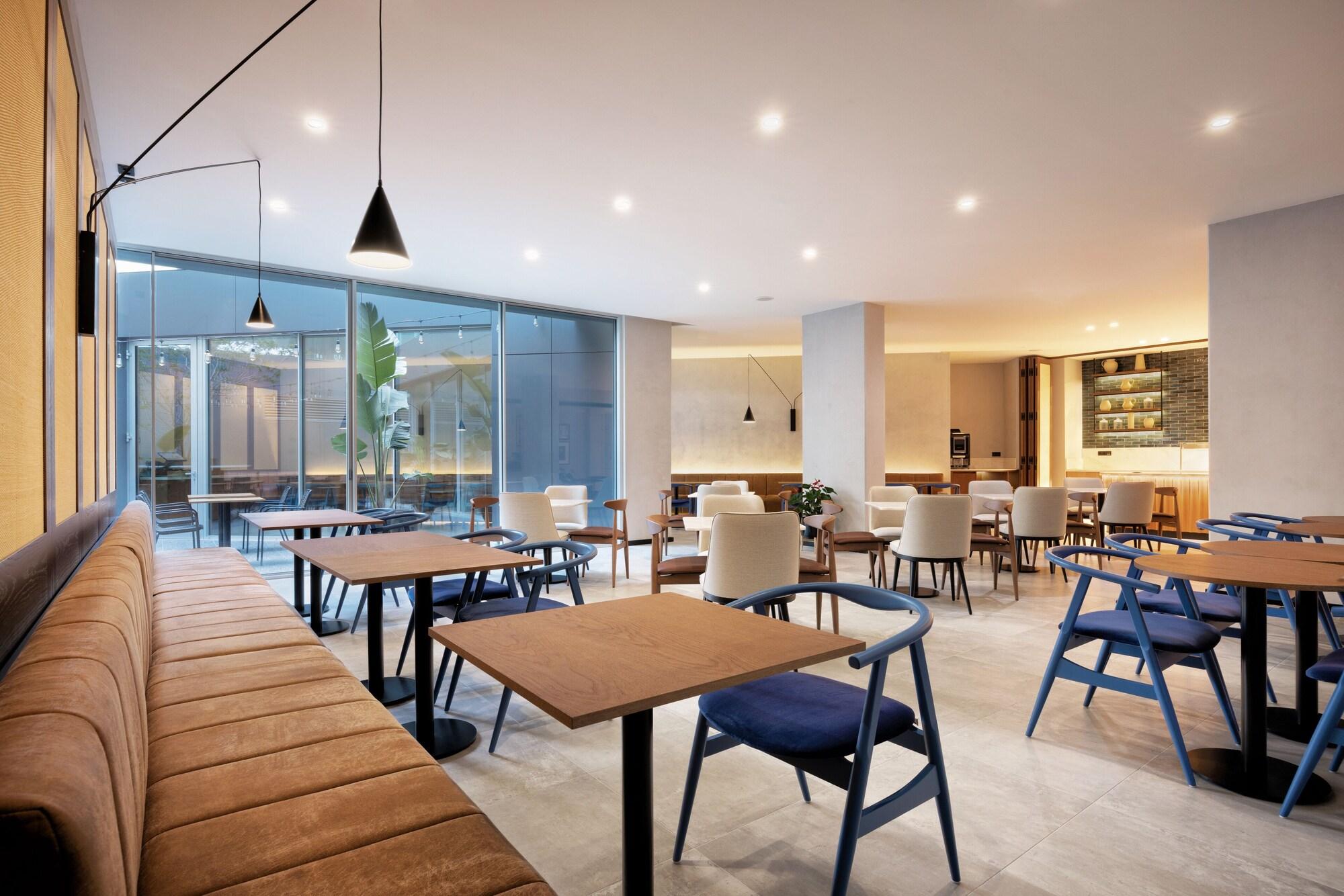 Restaurant Four Points by Sheraton Matosinhos