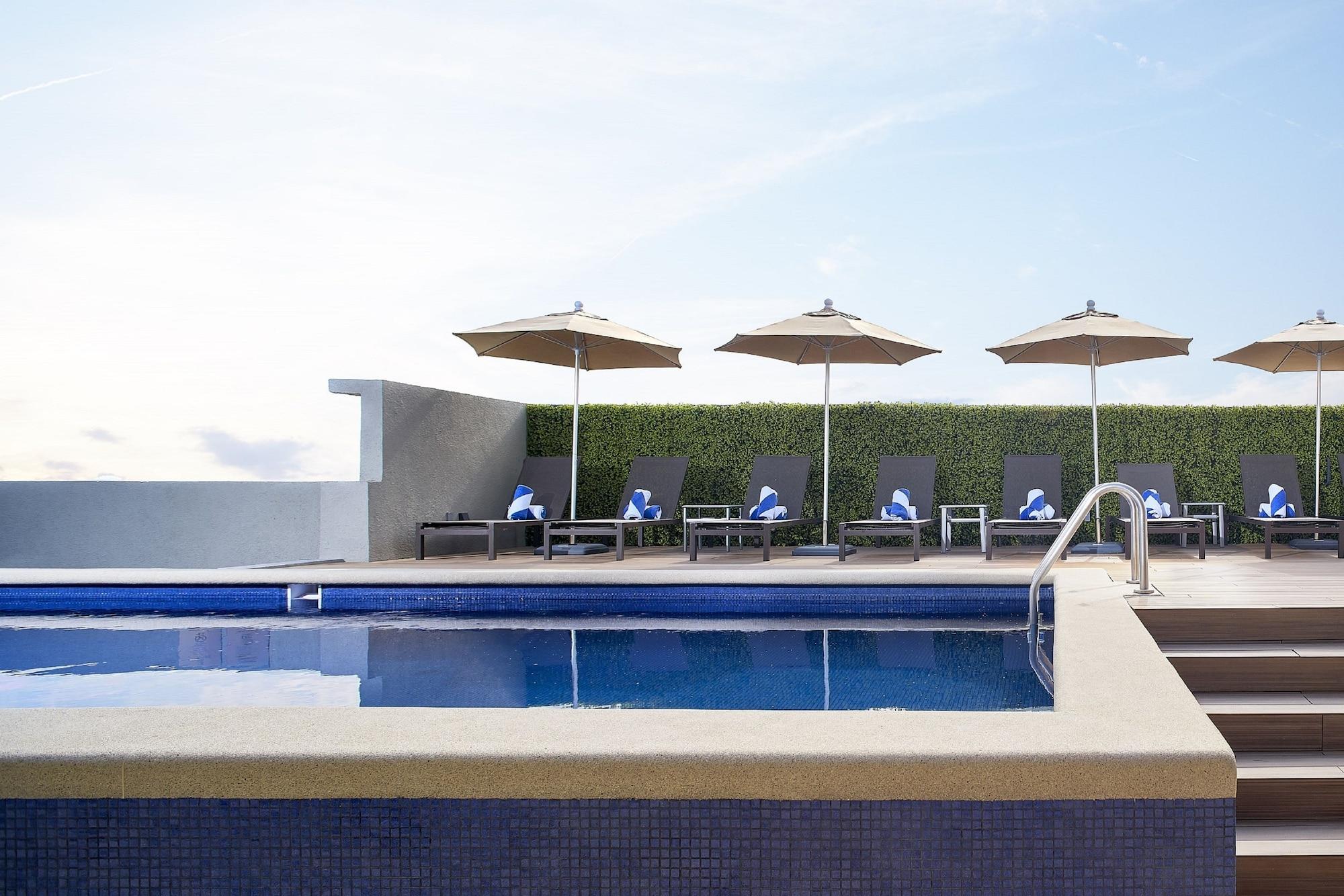 Vista Piscina Fairfield Inn & Suites Aguascalientes