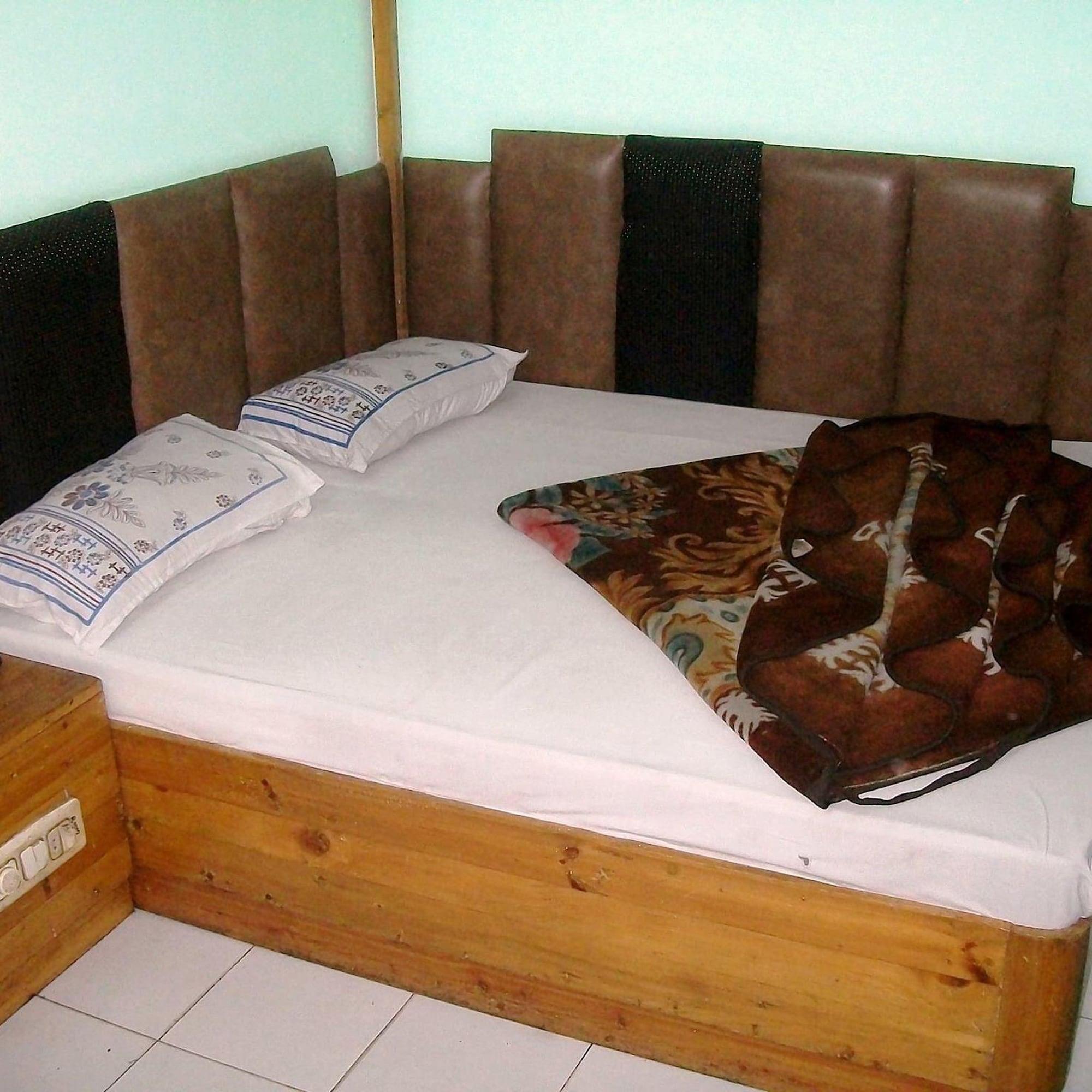 Habitación Hotel Delhi Regency