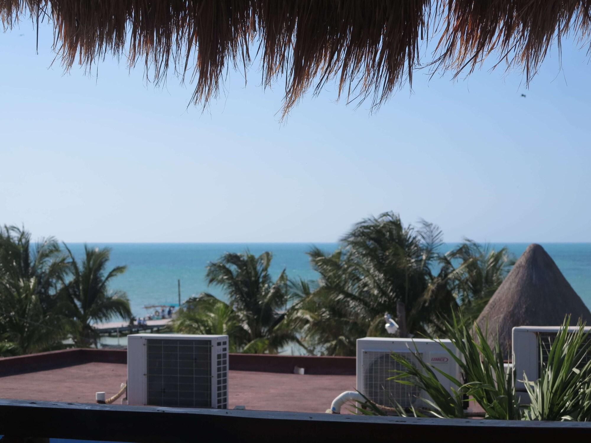 Equipamiento de Habitación Holmar Hotel