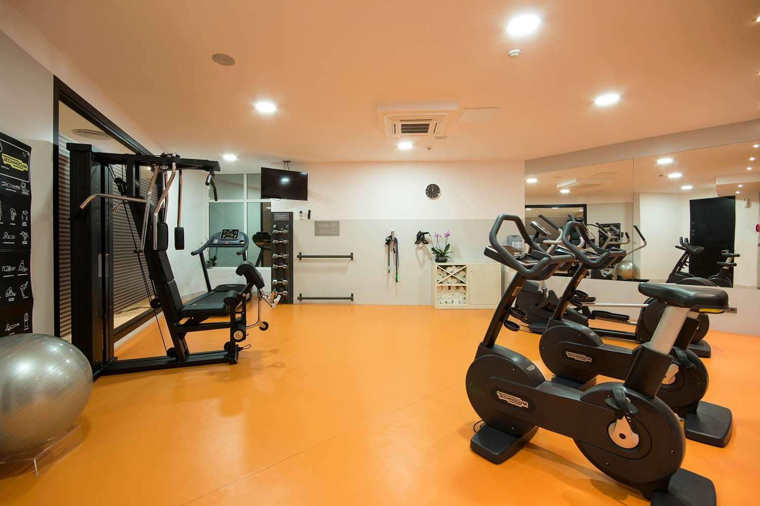 Academia Melia Maria Pita