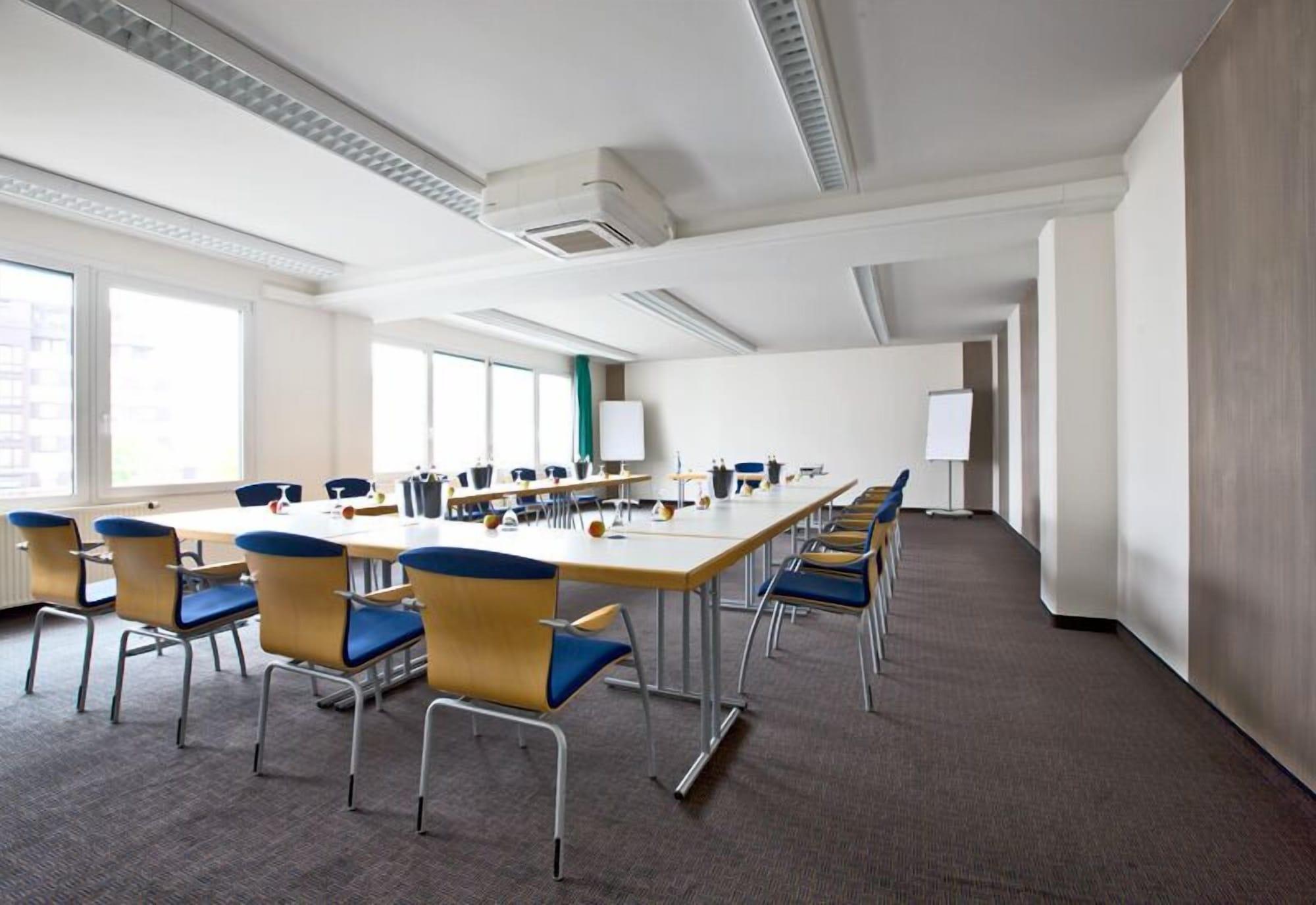Sala de Reuniones Bonjour Tagungshotel Stuttgart Gerlingen