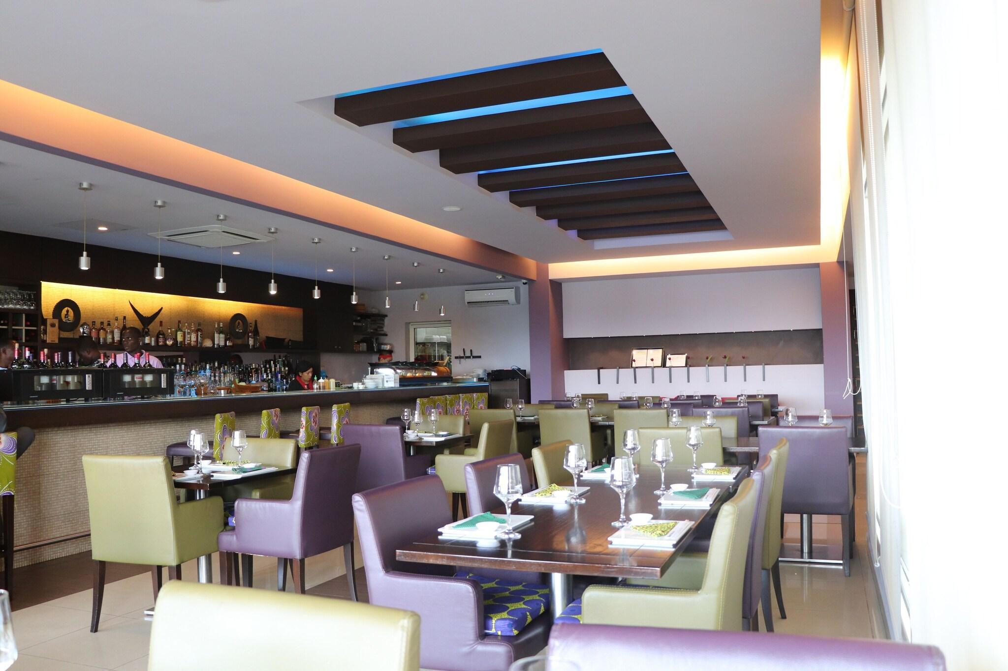 Restaurant Mamba Point Hotel