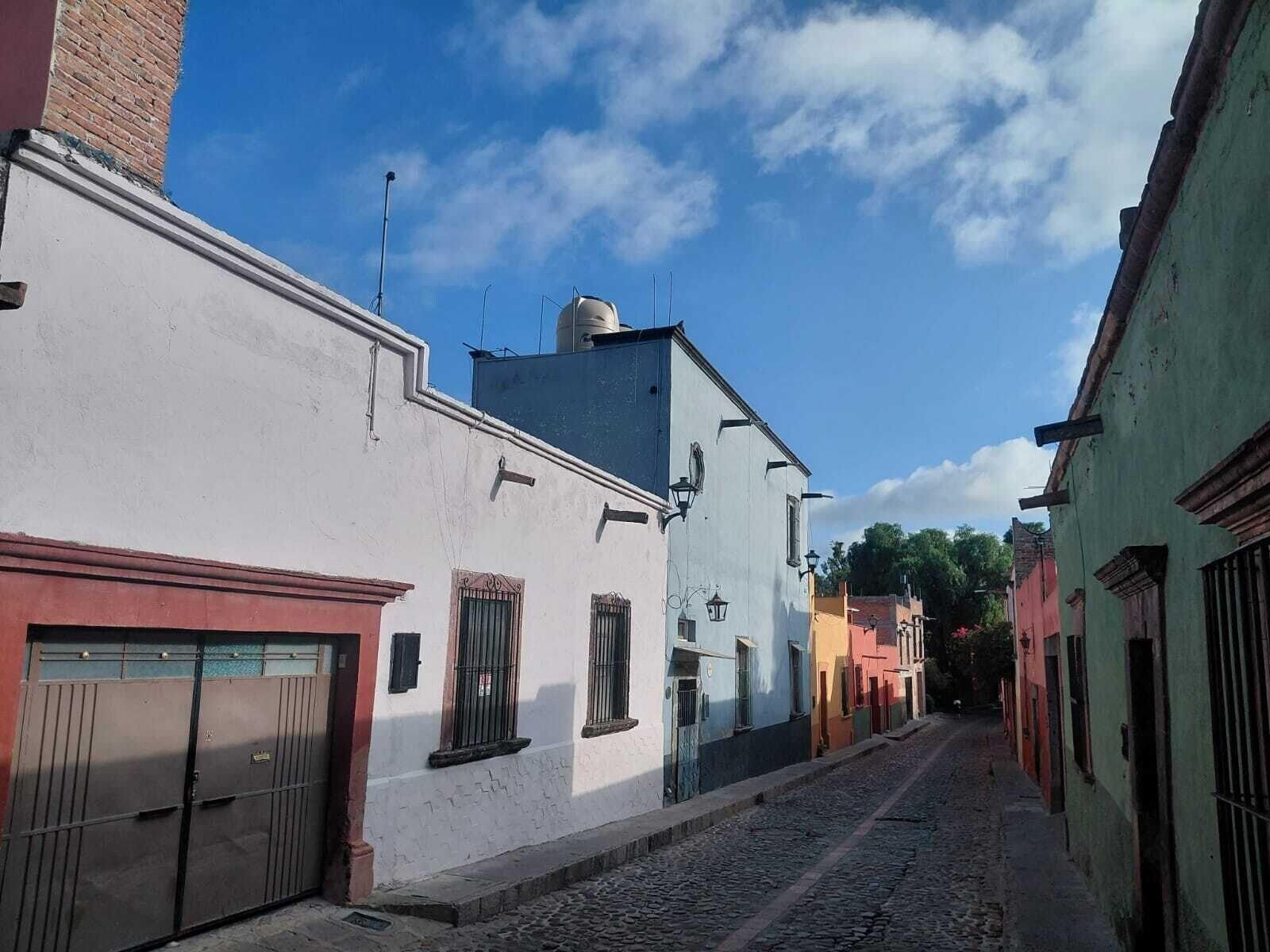 Varios Casa Aldama 83.