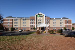 Alojamiento - Holiday Inn Express Richmond I-64 Short Pump Area by IHG
