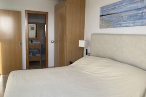 Alquiler Temporario - Beautiful Beachfront APTMTO at waters edge with stunning Ocean and Harbour views