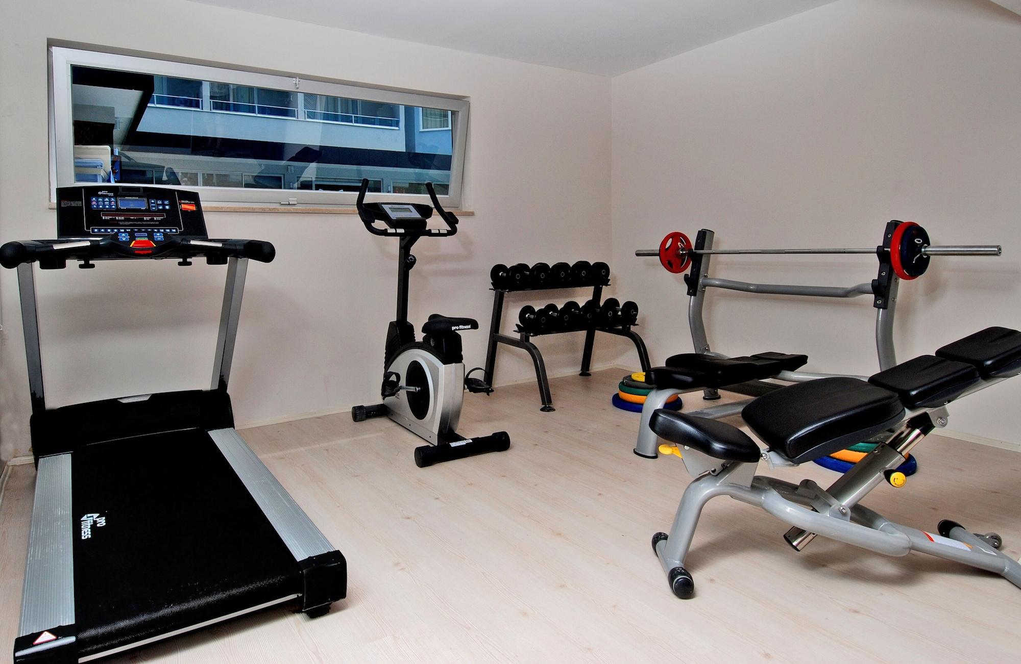 Gimnasio Kleopatra Ramira Hotel - All Inclusive