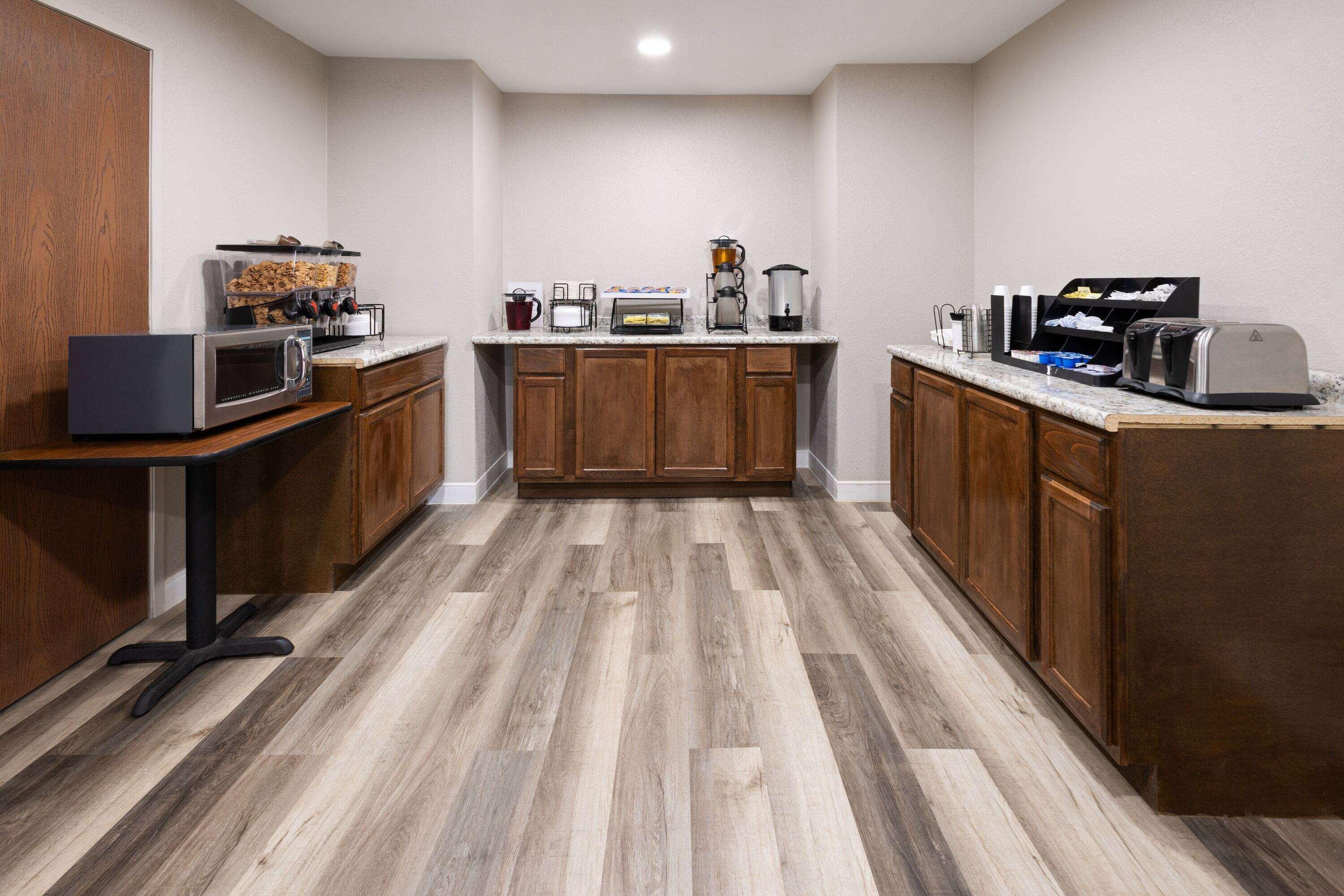 Restaurant Days Inn By Wyndham Jackson Downtown