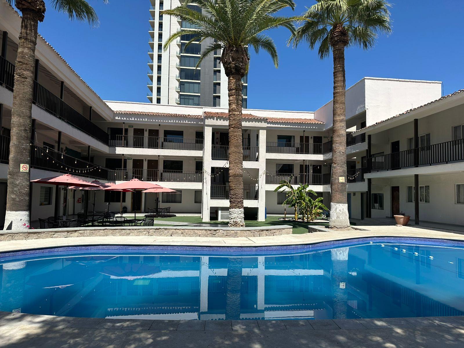 Vista Piscina Comfort Inn Hermosillo Pitic